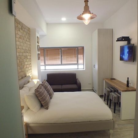 Banker'S Boutique Apartment Haifa Exterior photo