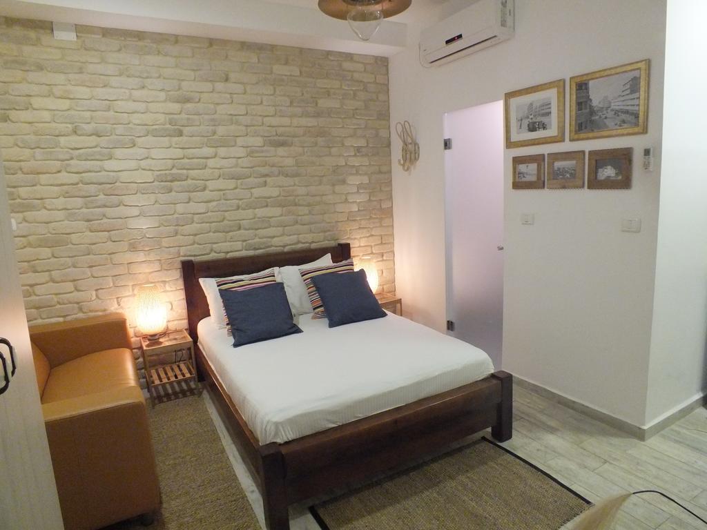 Banker'S Boutique Apartment Haifa Room photo